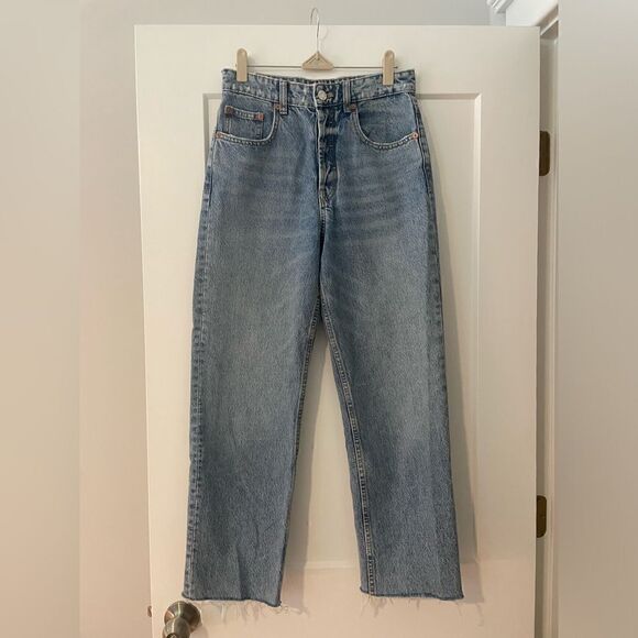 Zara Mom Fit Jeans - Picture 3 of 5